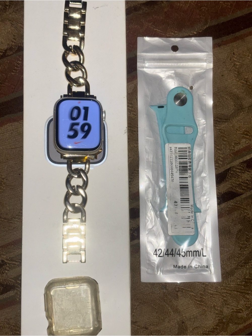 Apple Watch Series 7 Nike - Picture 2 of 10
